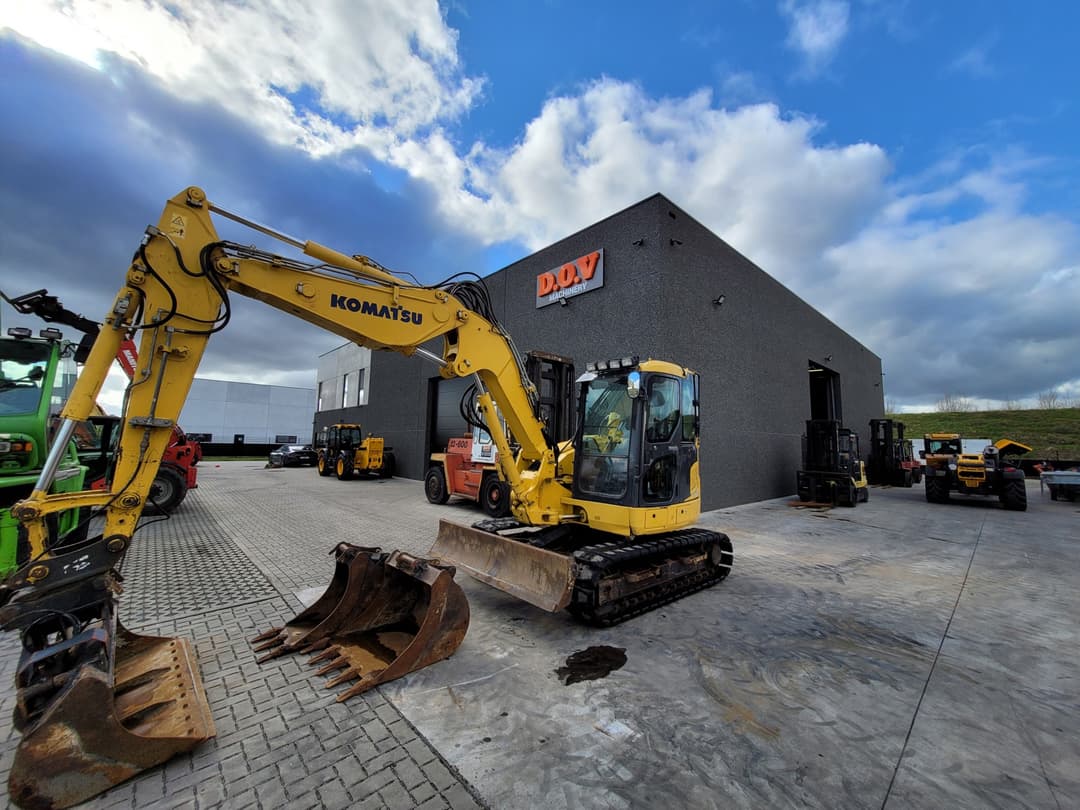 Komatsu PC88