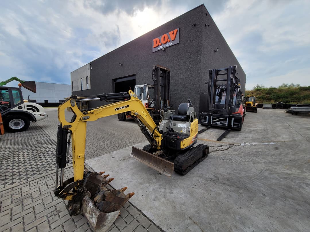 Yanmar VIO17