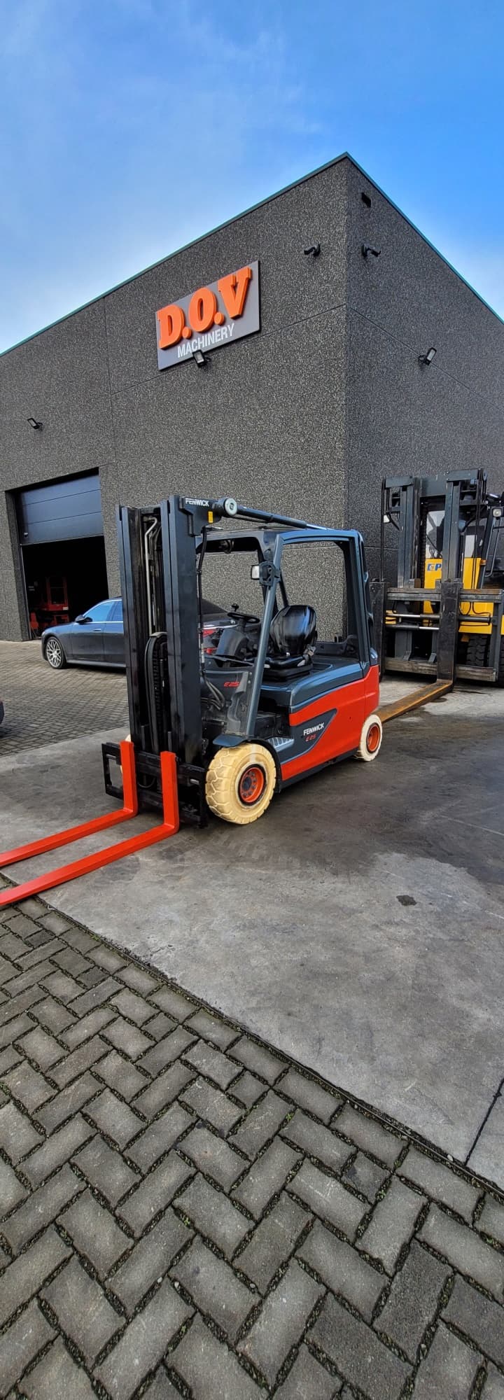 LINDE E25