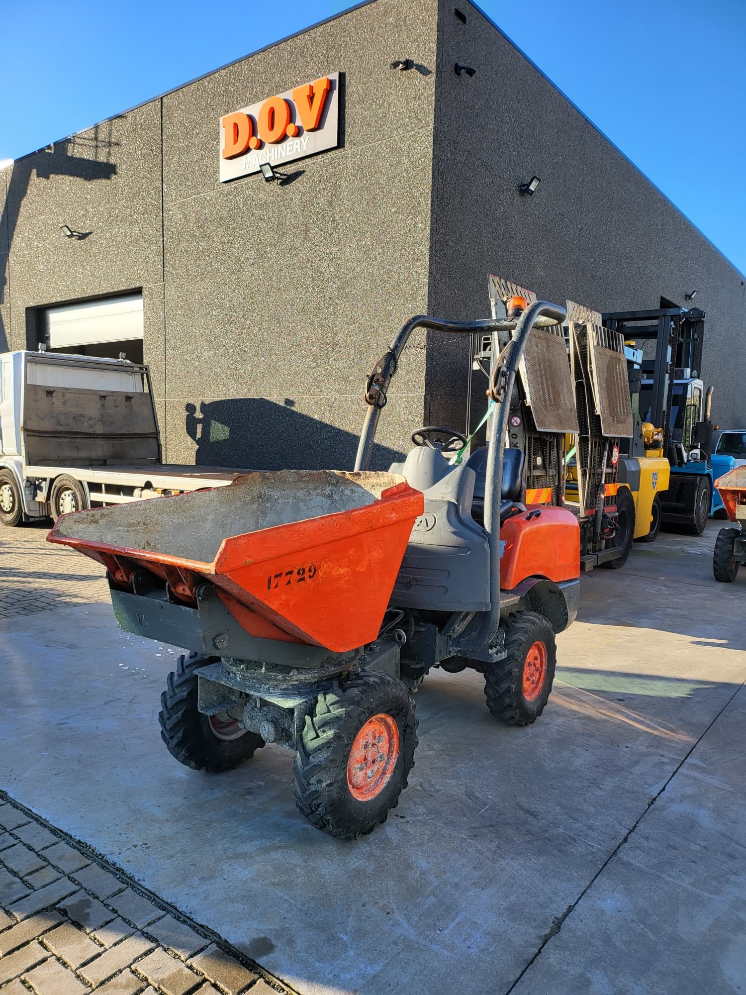 AUSA D85