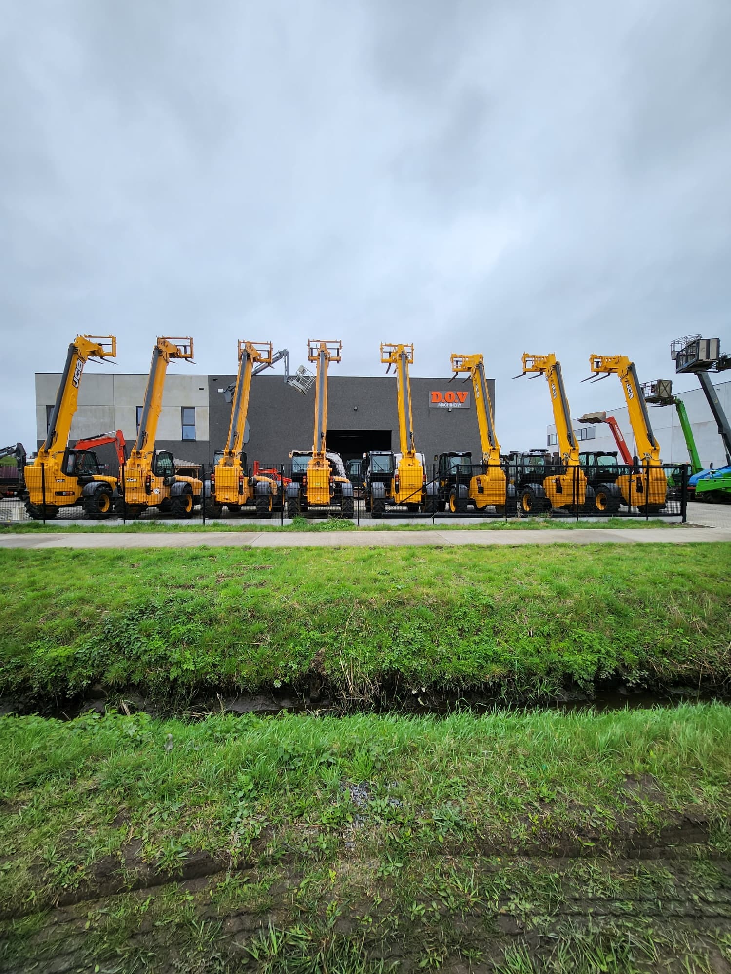 JCB 540-140