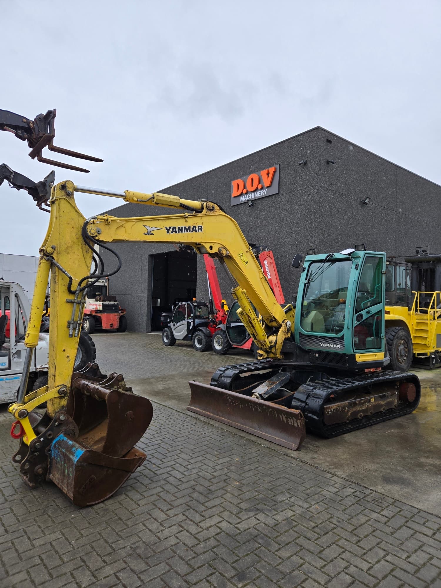 Yanmar SV100